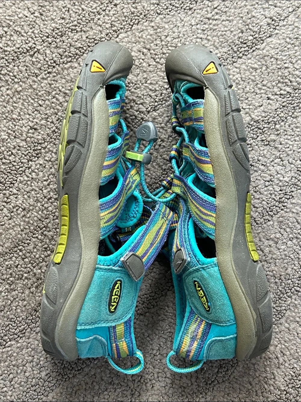 KEEN Newport H2  Hiking Sandals Big Kids Size 4